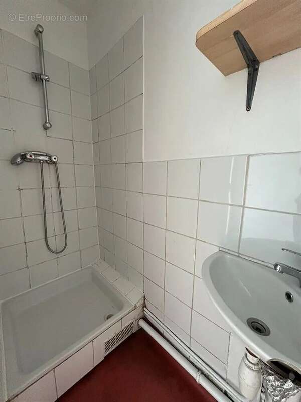 Appartement à PARIS-10E