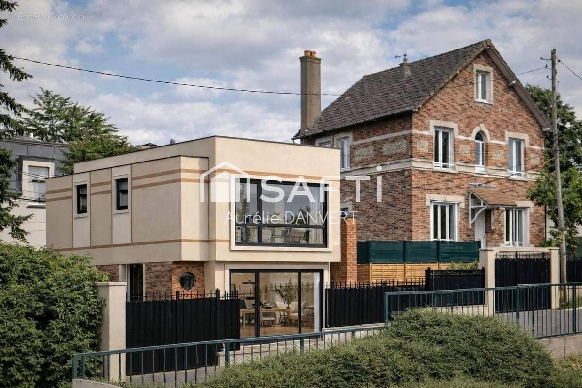 Photo 1 - Terrain à RUEIL-MALMAISON