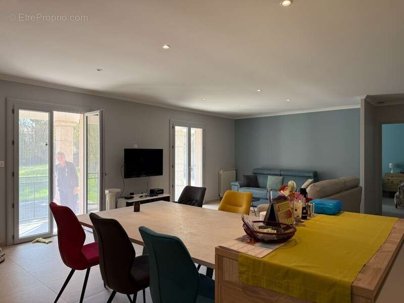 Maison à BOISSET-ET-GAUJAC