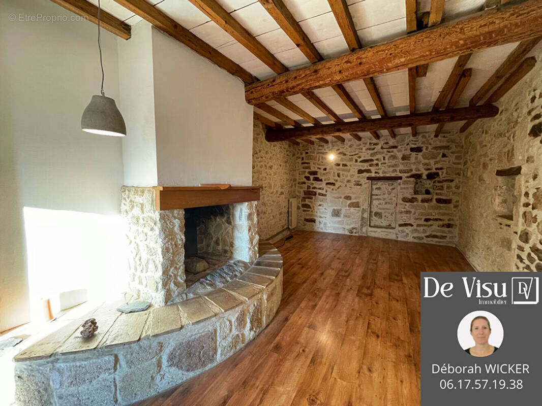 Maison à SAUSSAN