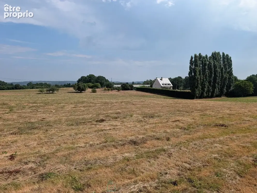 Propriété sur 27 hectares, maison 179 m2, bâtiments de 700 m2 salle de réception et 600 m2 garage - photo 28