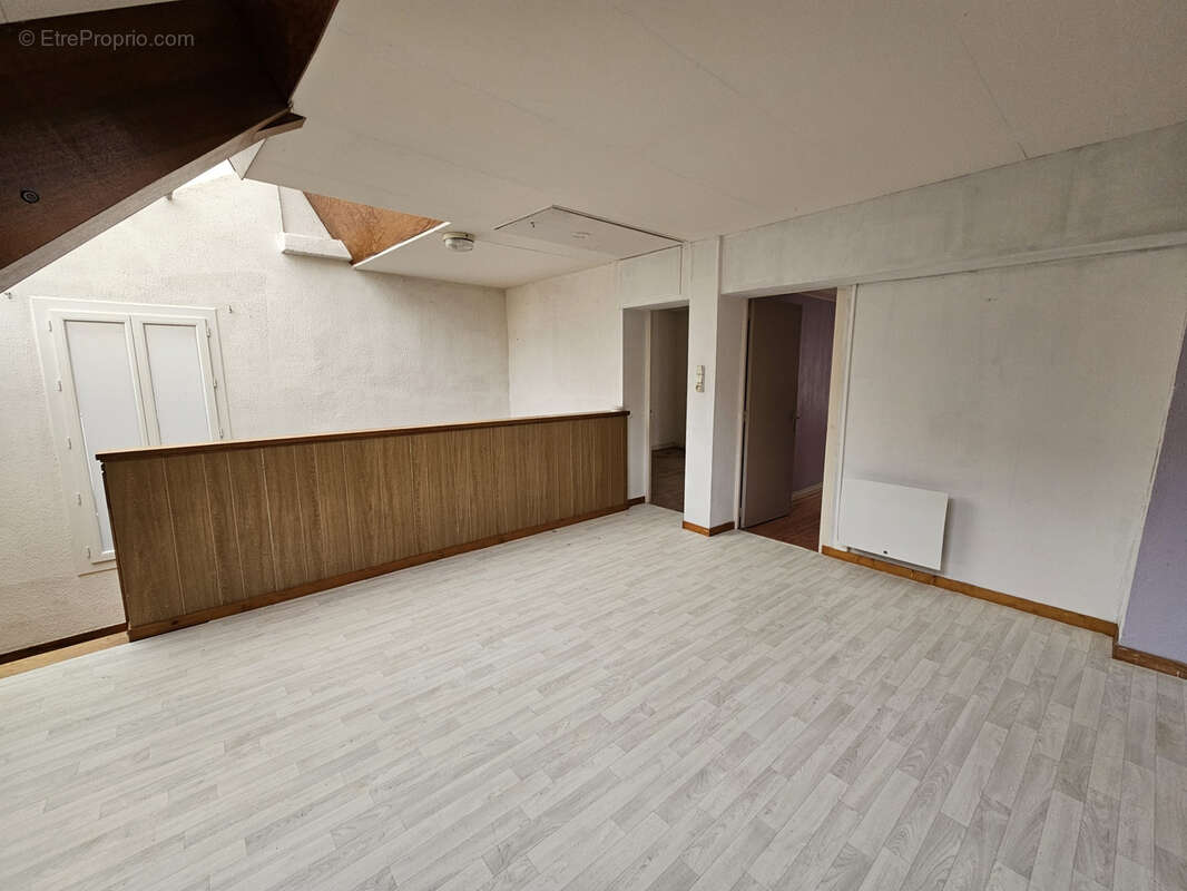 Maison à VERDUN-SUR-LE-DOUBS