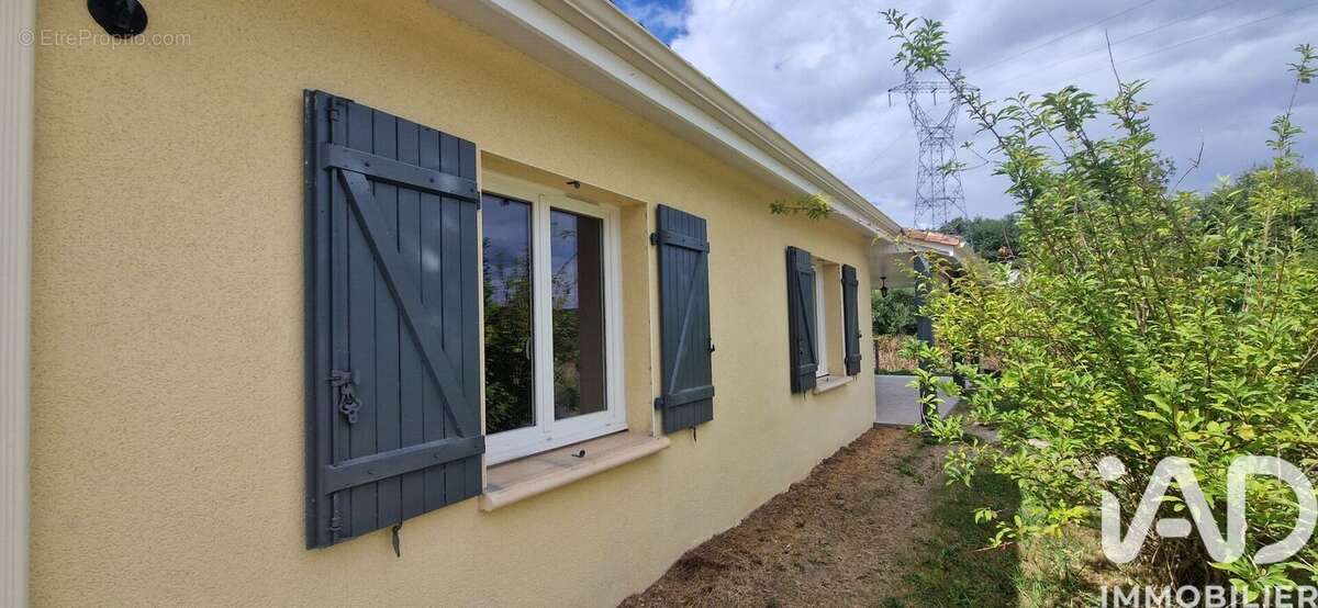 Photo 2 - Maison à NEUVIC