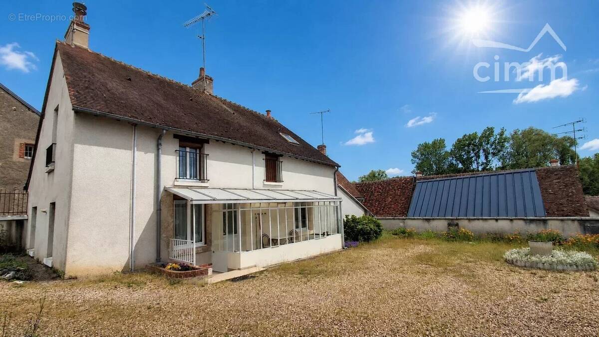 Maison à HUISSEAU-SUR-COSSON