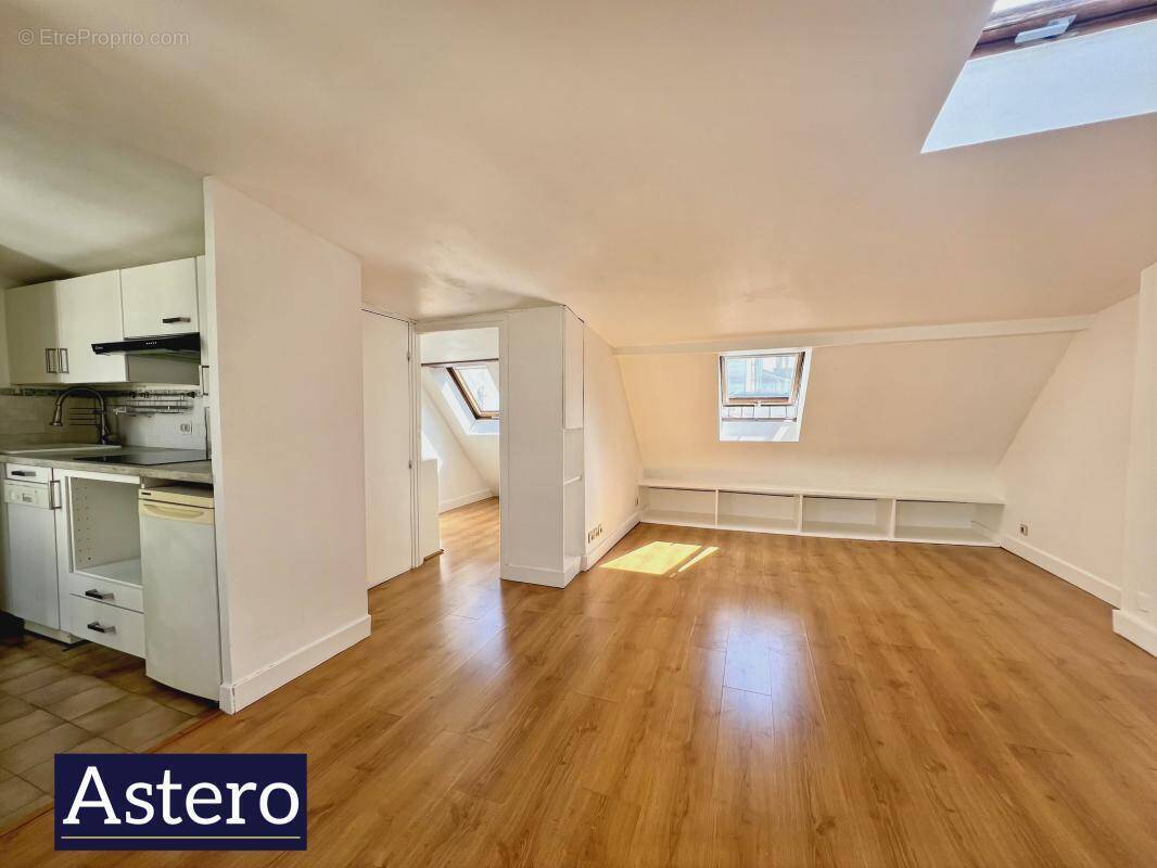 Appartement à PARIS-7E