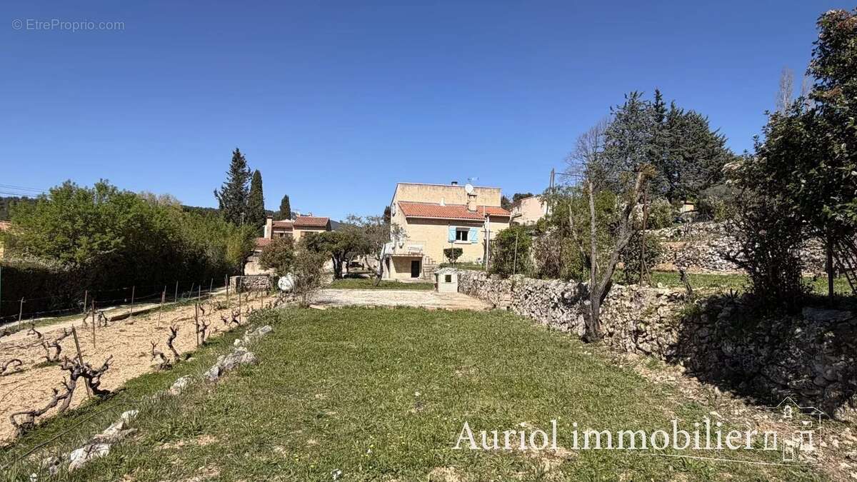 Maison à AURIOL