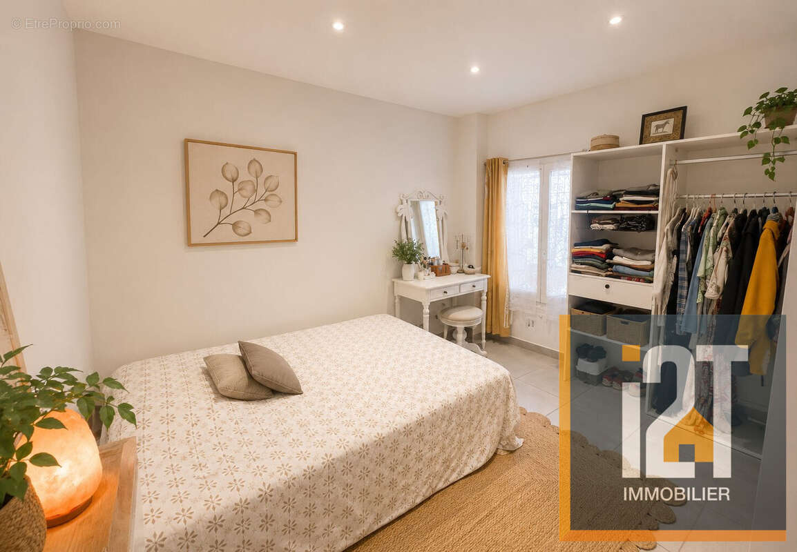 Appartement 42 m² à Nimes  - photo 3