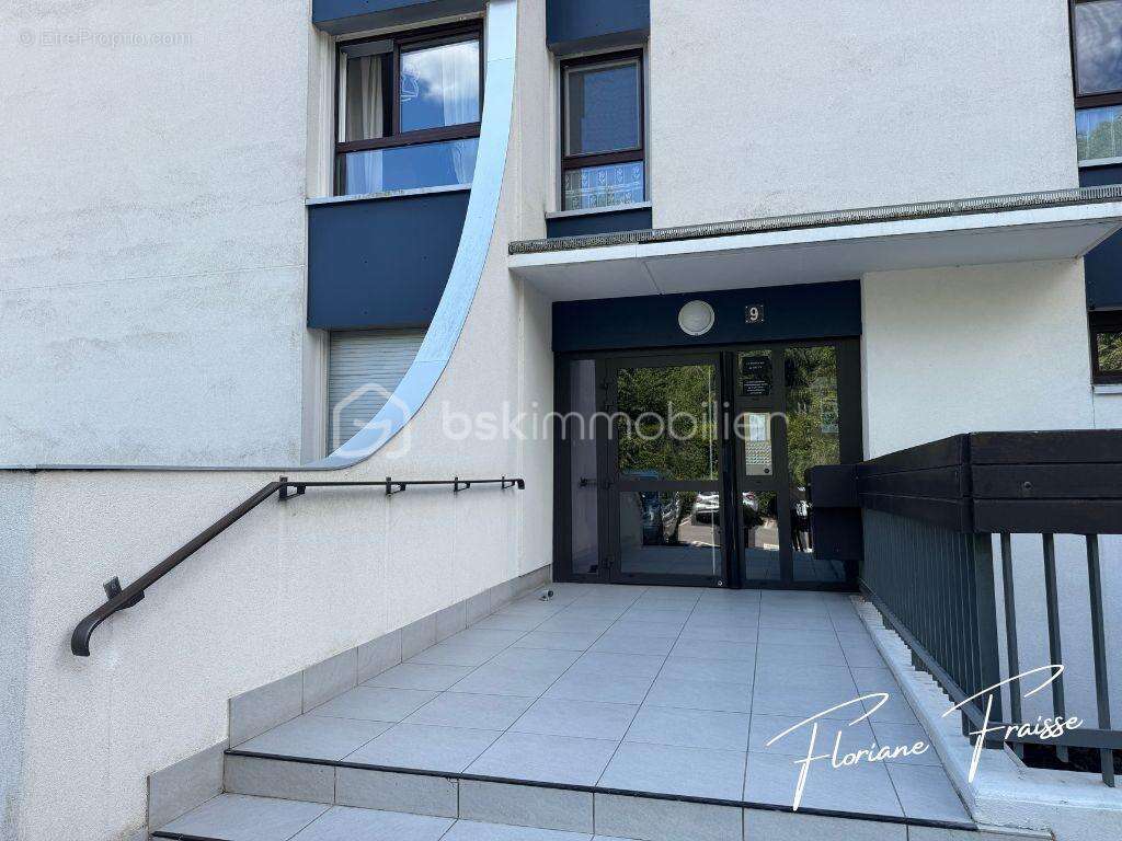 Appartement à MEYLAN