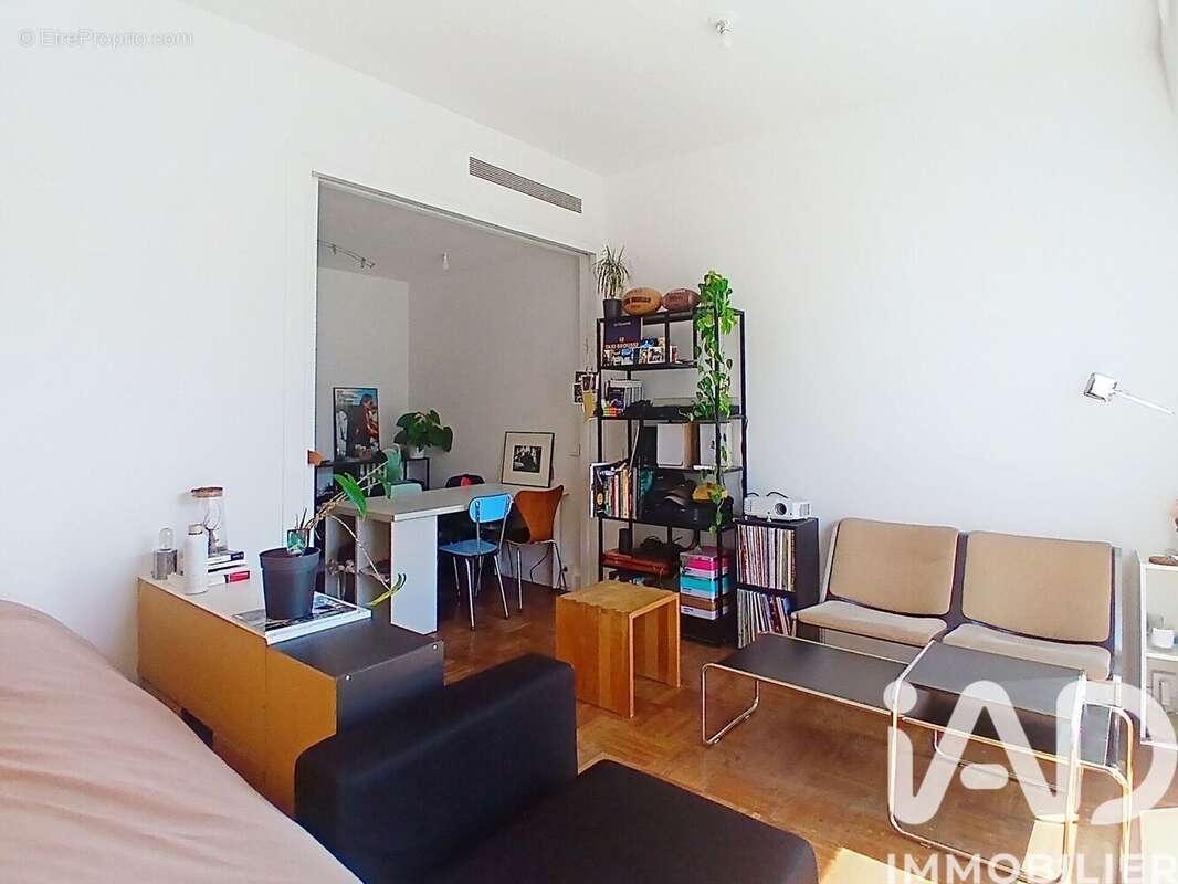 Photo 7 - Appartement à PARIS-10E