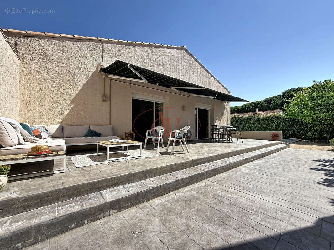 Maison à SAINT-CYPRIEN