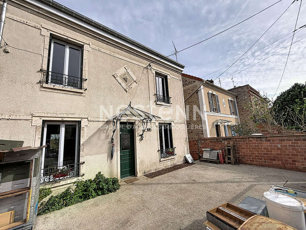 Maison à EPINAY-SUR-ORGE