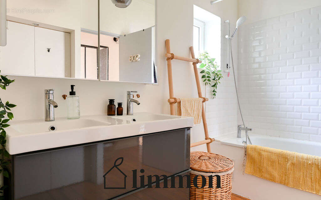 Maison à CALUIRE-ET-CUIRE