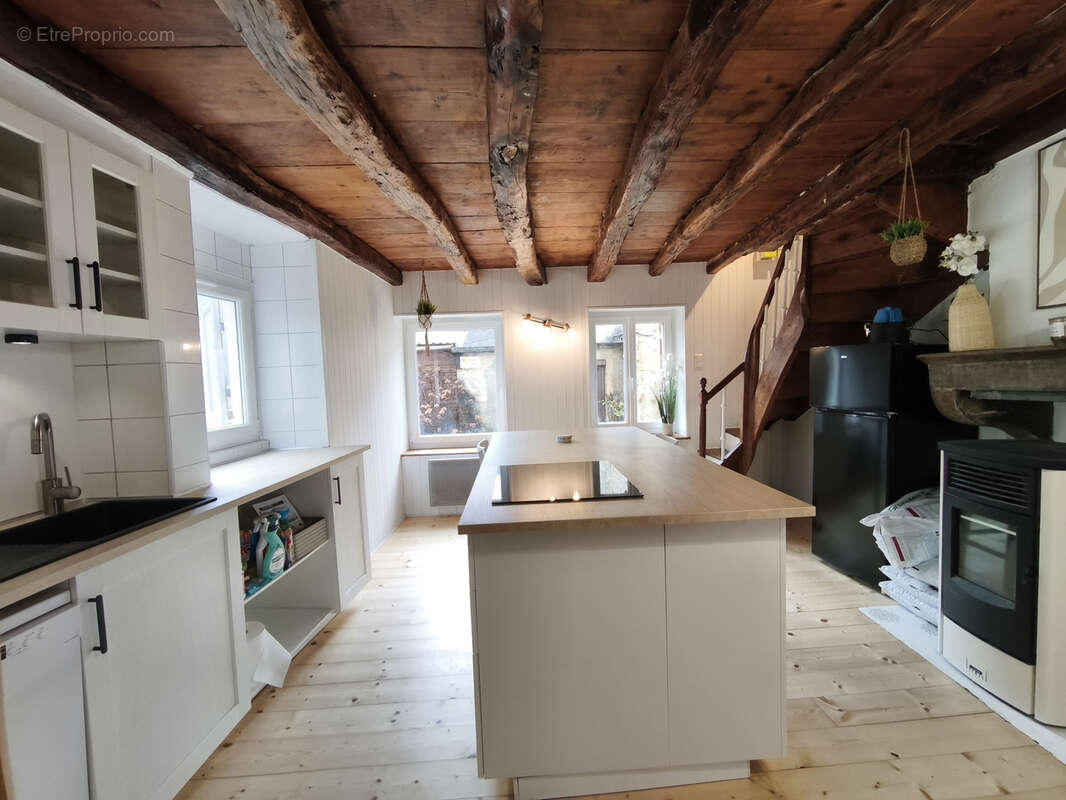 Maison à TENAY