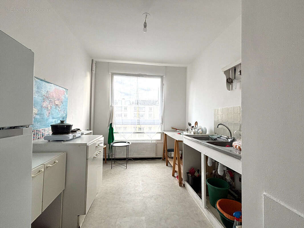 Appartement à PARIS-19E