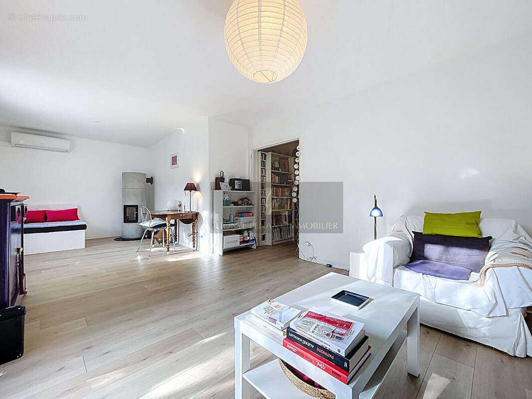 Carpentras maison de ville t4 112m² avec garage terrain 278m² - photo 6