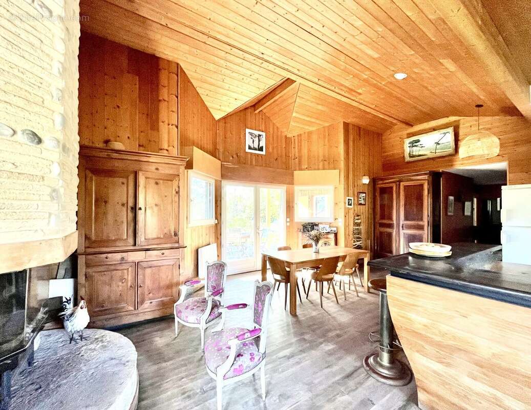 Maison à GUJAN-MESTRAS