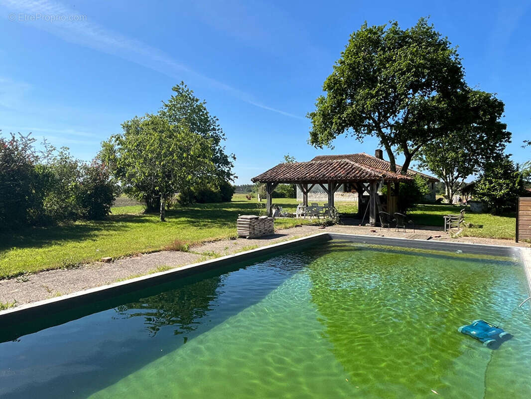 Maison à SAINT-YAGUEN