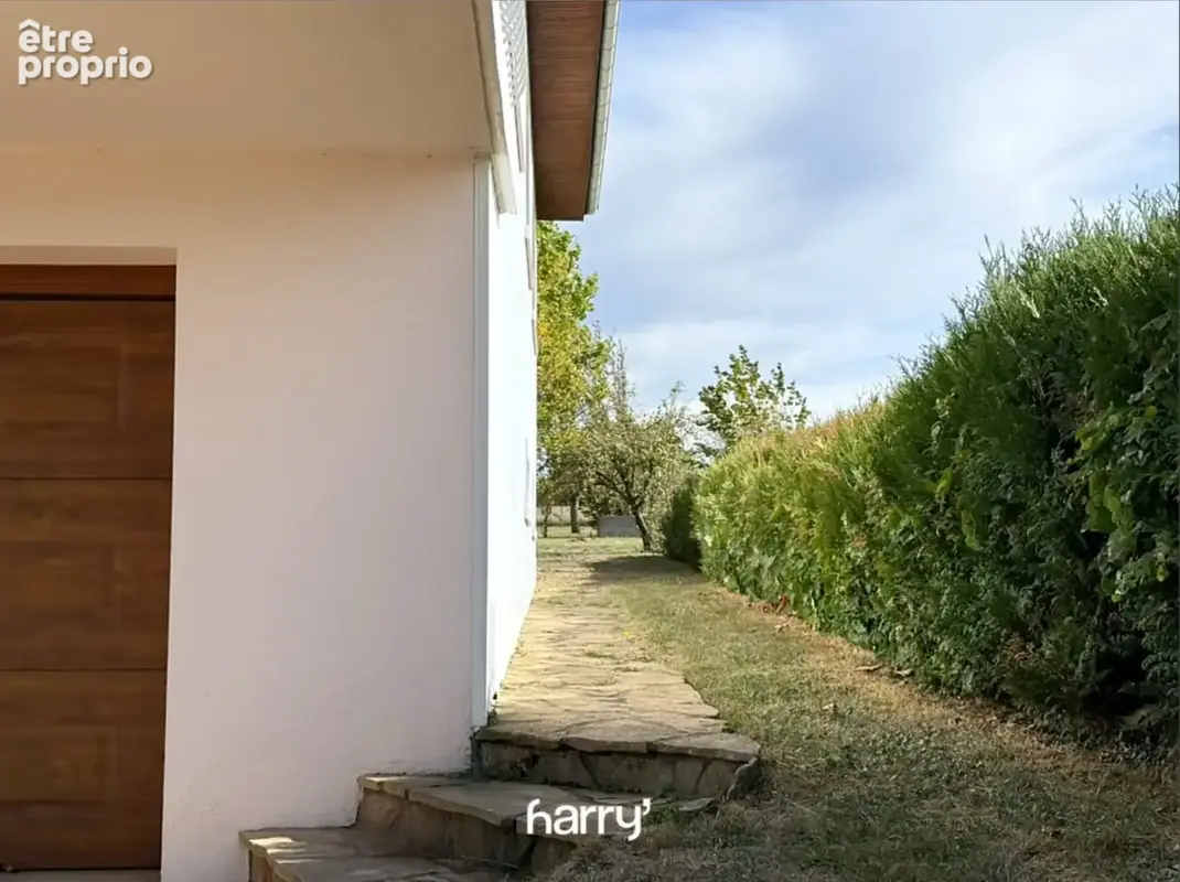 Maison 4 pièces 90 m² à vendre à Gray-La-Ville (70100) - photo 2