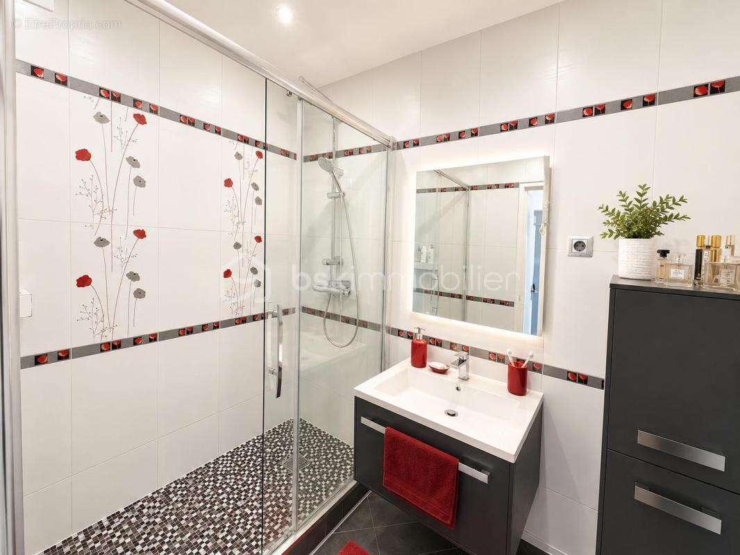 Appartement à LIVRY-GARGAN