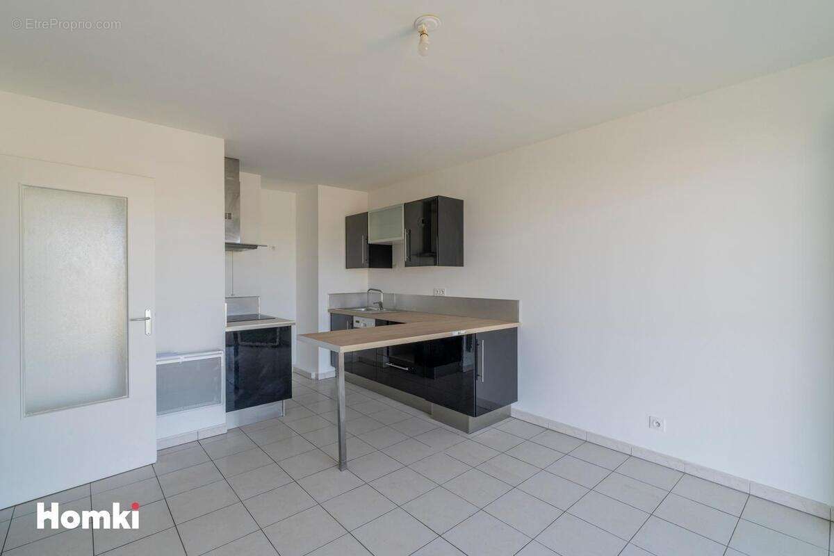 Appartement à MARSEILLE-13E