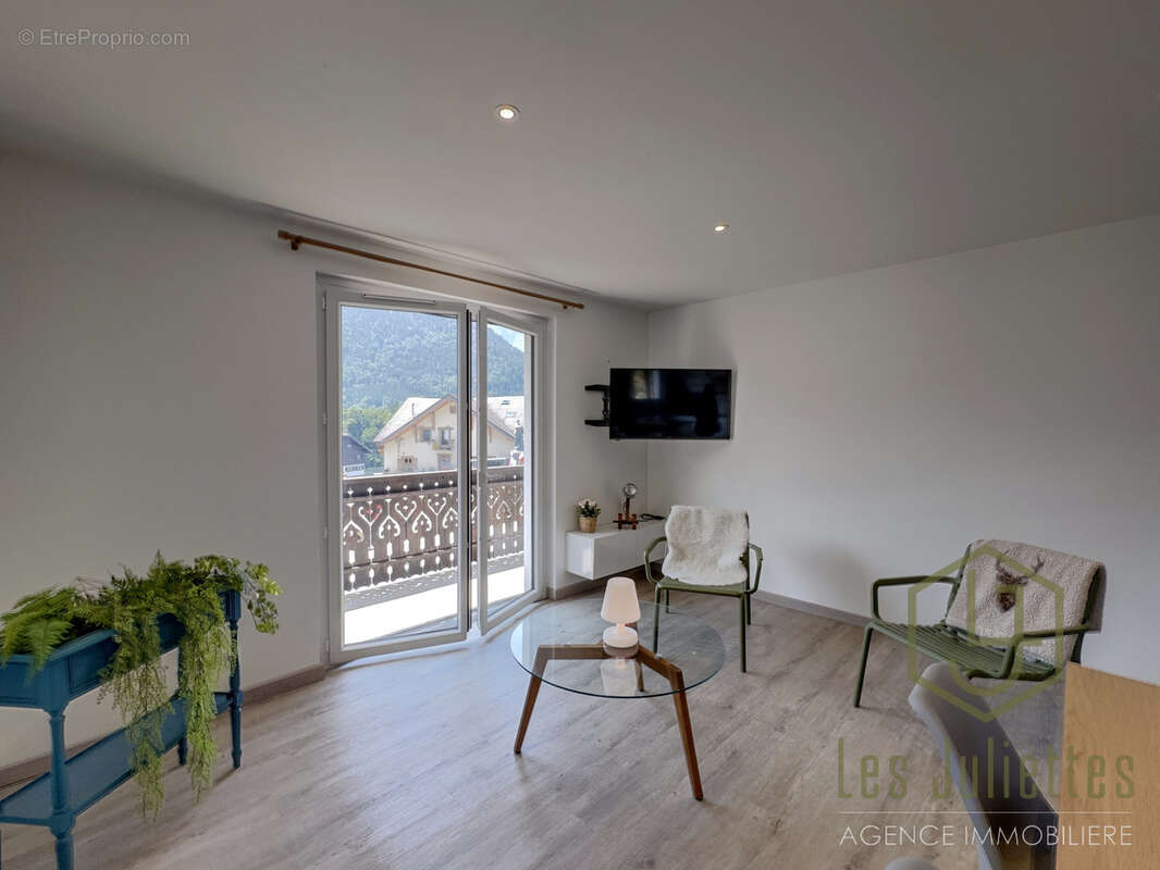 Appartement à LE BIOT