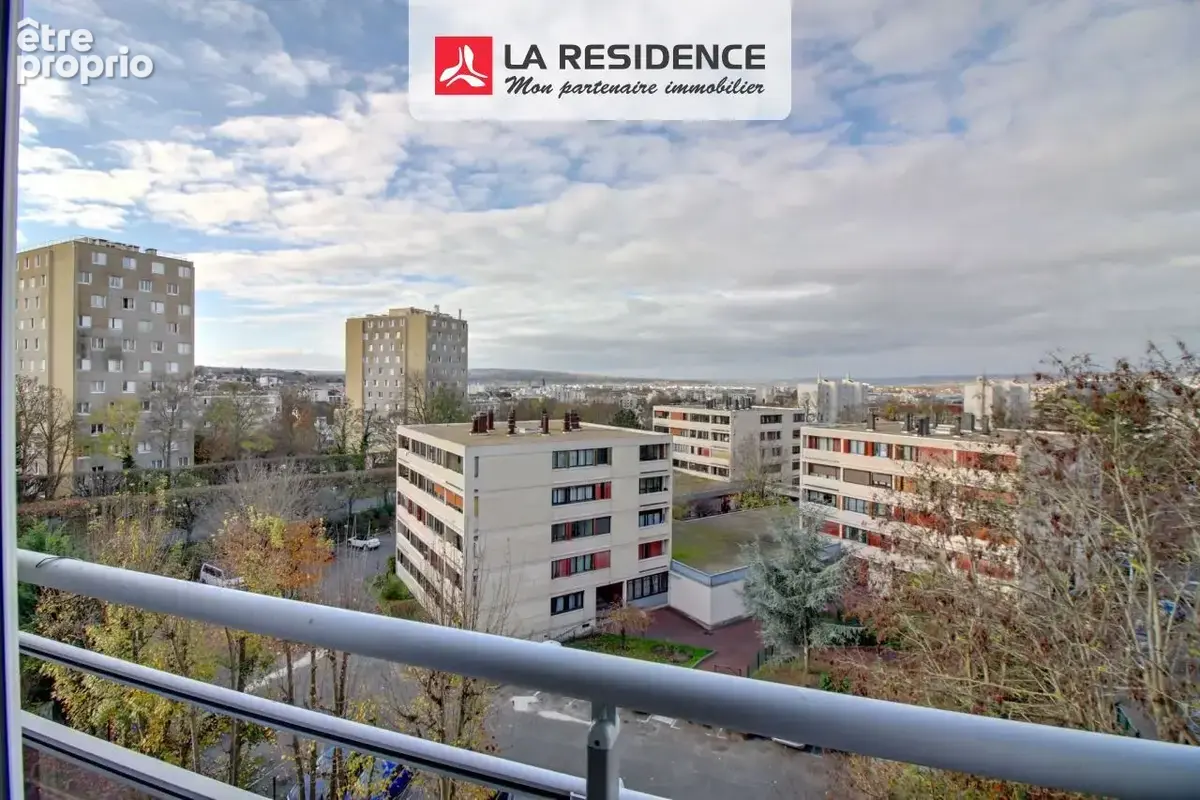Appartement 2 pièces 44 m² · à Poissy · 44 m² · 187 000 €