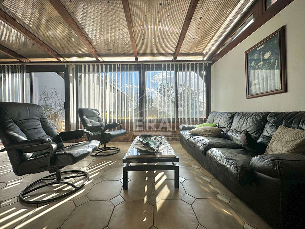 Maison à SARTROUVILLE