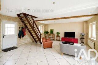 Photo 1 - Appartement à AUVERS-SUR-OISE