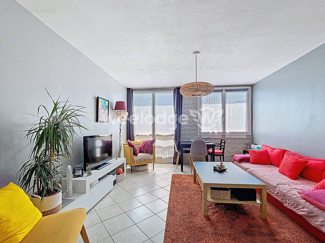 Appartement à ERAGNY