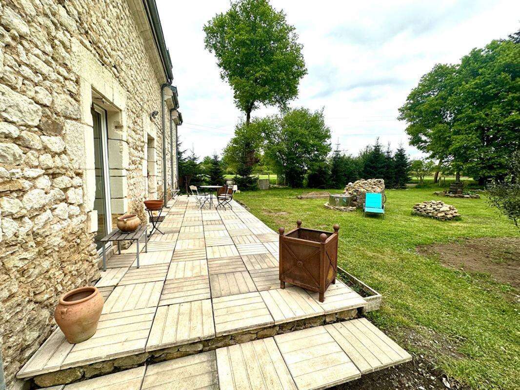 Maison à PONTVALLAIN