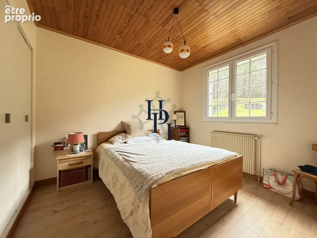 VENTE Maison de 102 m2 sur 4147 m2 de terrain à SAINT-AFFRIQUE - photo 5