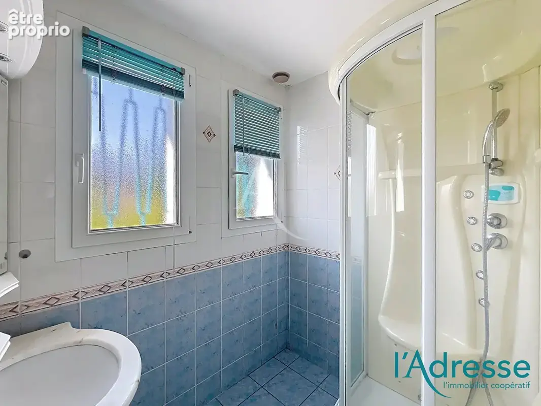 Maison à LAVAL, secteur GRAVIER - photo 6