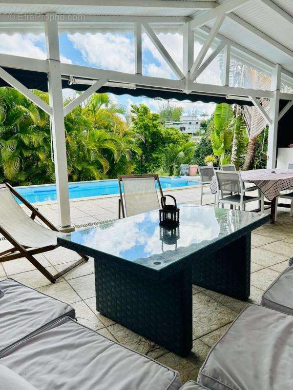 Maison à FORT-DE-FRANCE