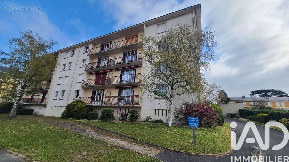 Appartement 85 m² à Saumur  - photo 8