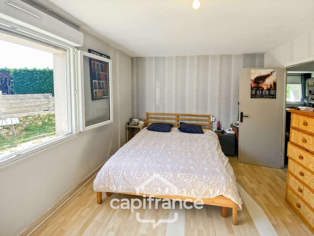 À vendre loperhet (29470) - maison individuelle type f5 - 4 chambres - centre-bourg - terrain 774 m² - photo 5
