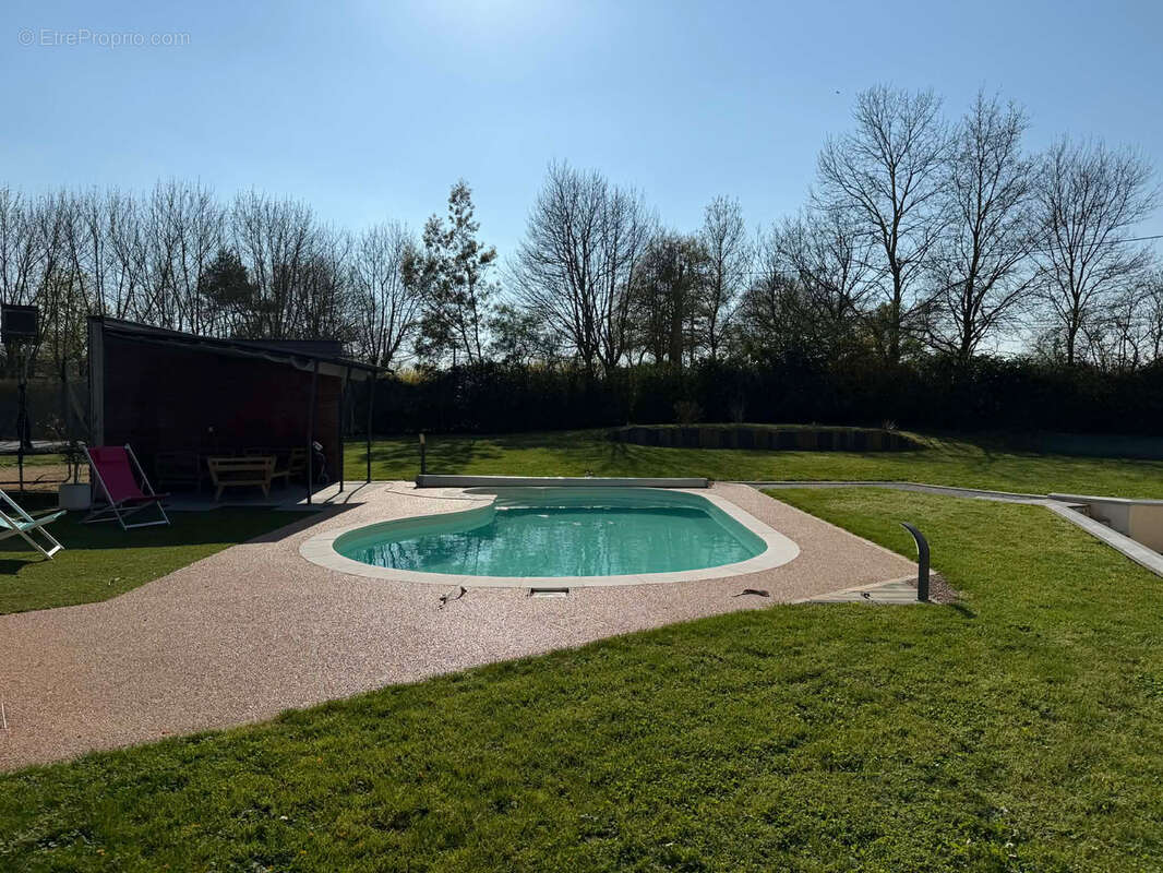 Maison à CHAMBELLAY