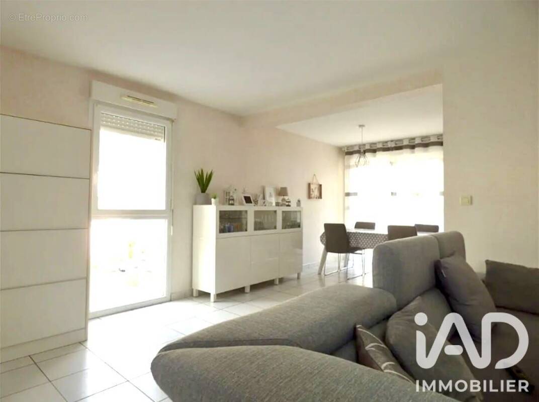 Photo 1 - Maison à JOUE-LES-TOURS