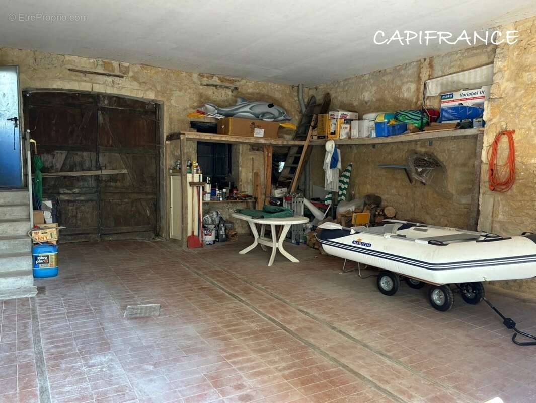 Maison bourgeoise avec charme et cachet - 5 pièces - 135 m² -  PORT D'ENVAUX (17) - 365.800 € - photo 24
