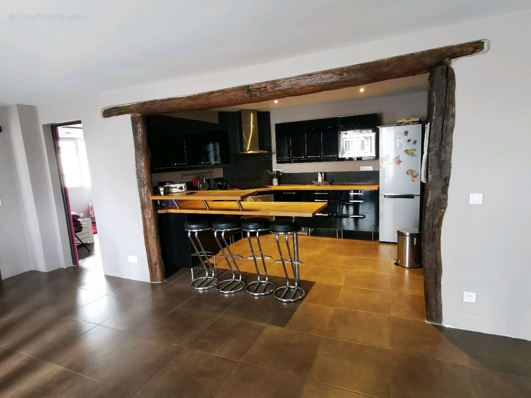 Appartement à MANTES-LA-JOLIE