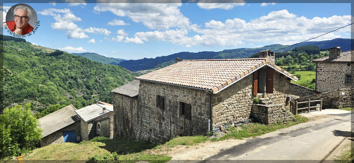 Maison à JAUNAC