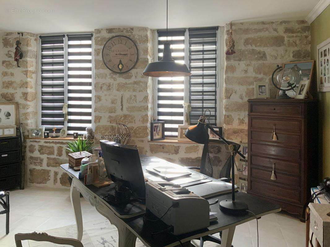 Maison à MORET-SUR-LOING