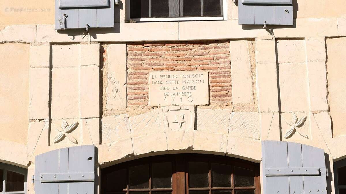 Maison à POUILLON