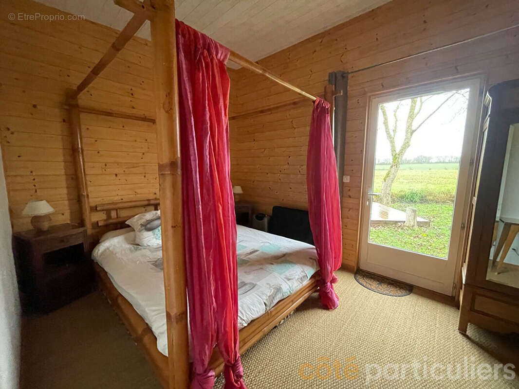 Maison à SAINT-SYMPHORIEN