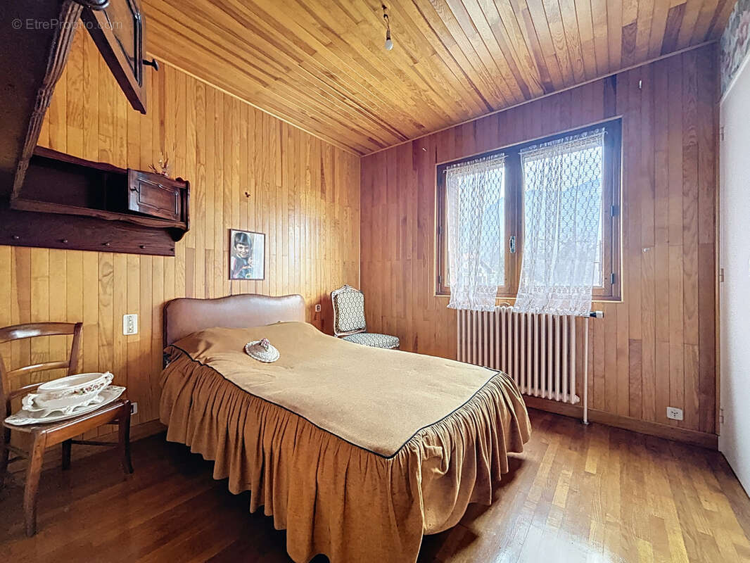 Appartement à AIX-LES-BAINS