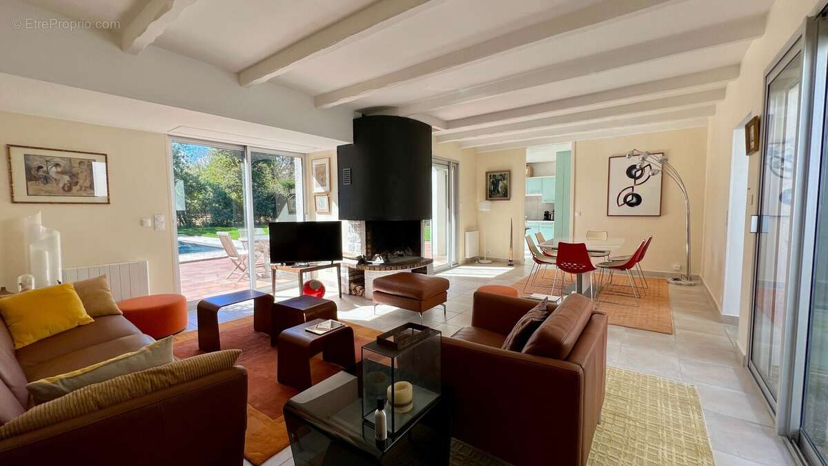 Maison à GUJAN-MESTRAS