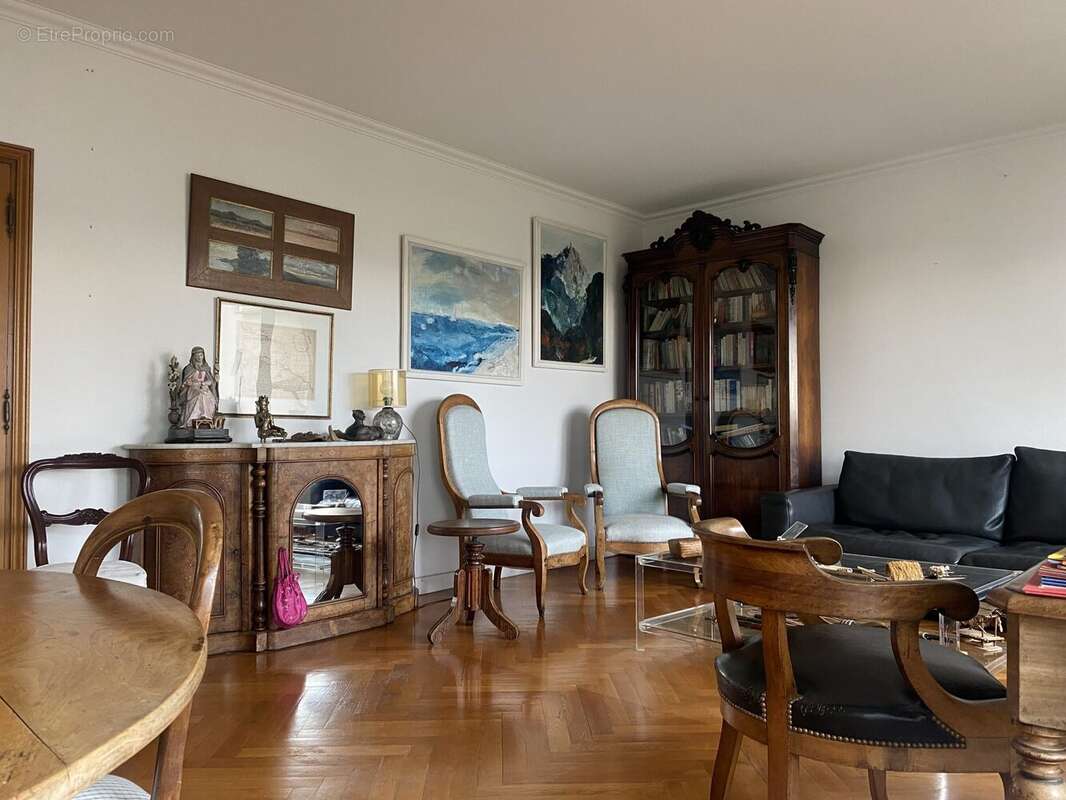 Appartement à ROMANS-SUR-ISERE