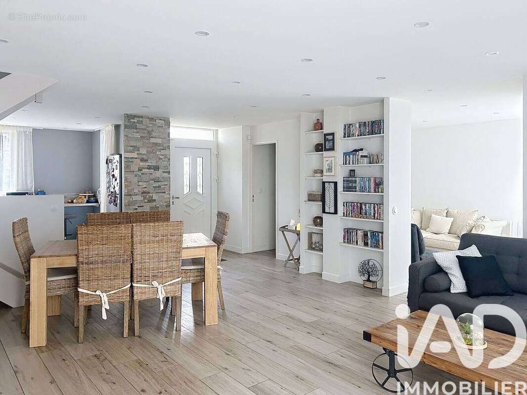 Photo 1 - Maison à TIGERY