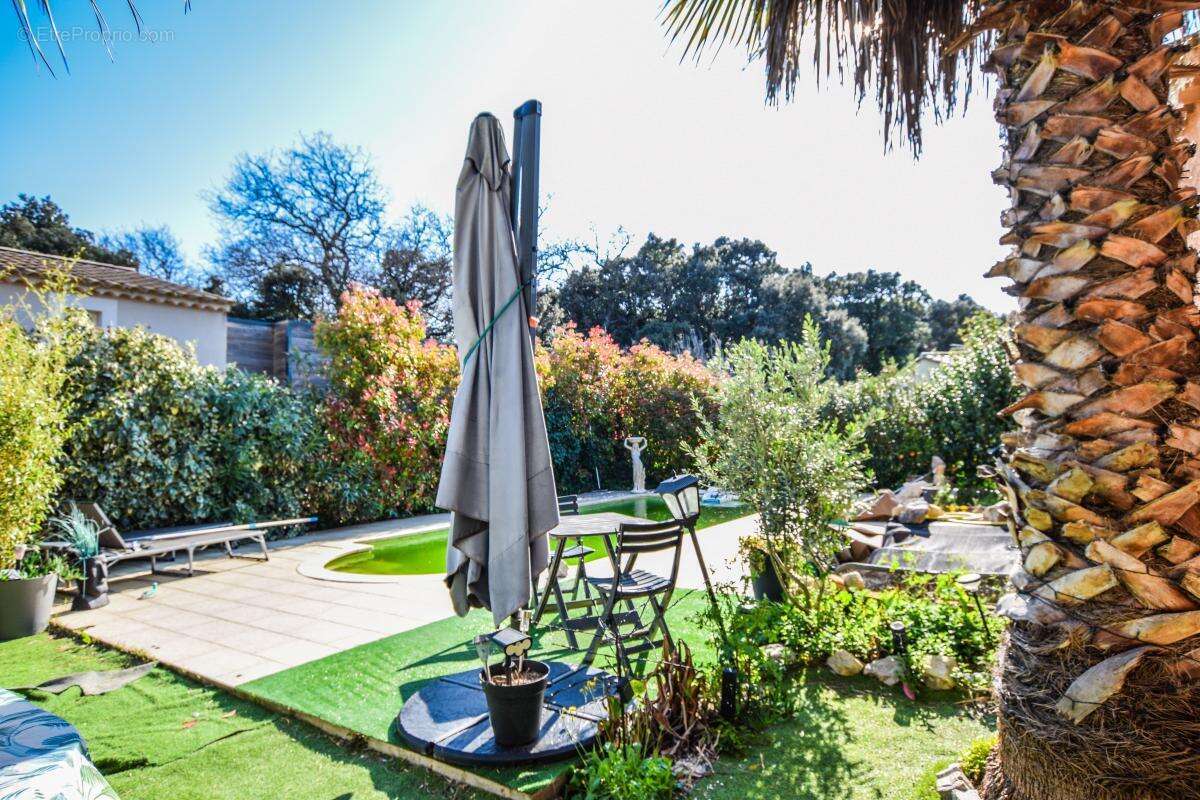 Maison à ROCHEFORT-DU-GARD