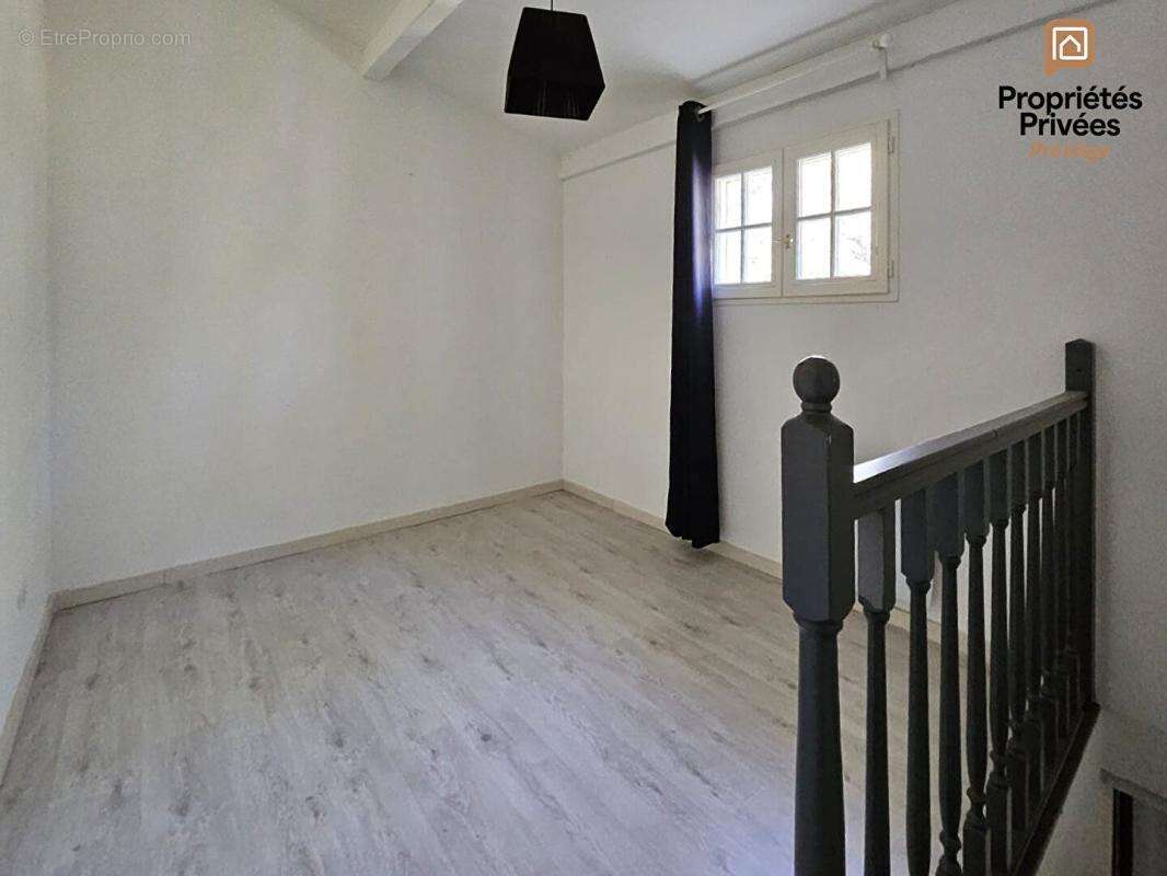 Maison à BRAS