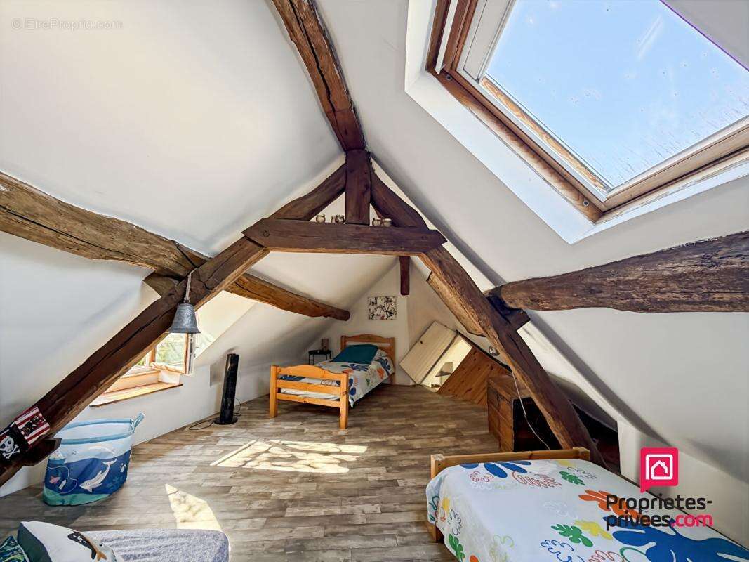 Maison à AVALLON